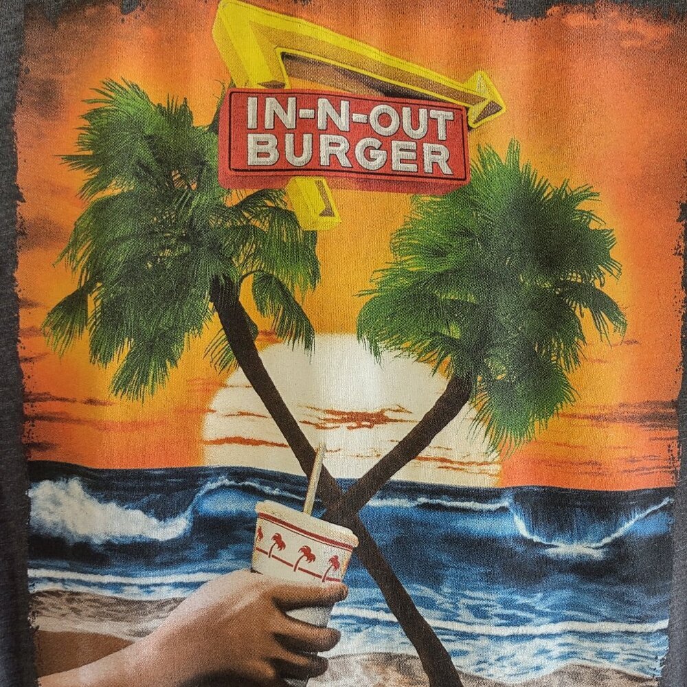 In-N-Out Burger California T-Shirt '2015 Simple Things  Men's Small-Unisex - Picture 7 of 11